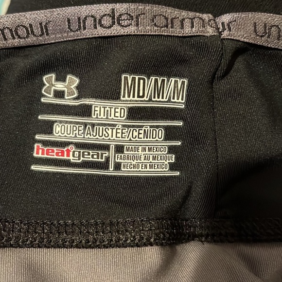 Under Armour Compression‎ Crop Leggings Black / Gray Size M - Picture 10 of 10